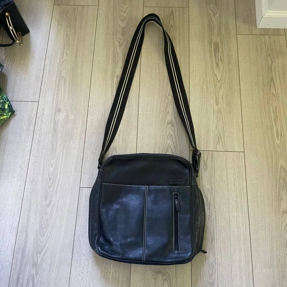 Storksak Leather Jamie Messenger Bag Shoulder Bag Black Dad Work Office